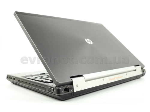noutbuk_hp_elitebook_8570w_i7_3720qm_16gb_240ssd